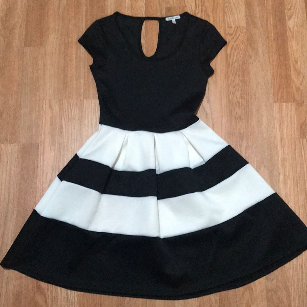 Charlotte Russe Black&White Striped Dress w/flare